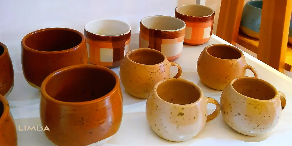 How Drinking Coffee From a Handmade Cup Affects Mood