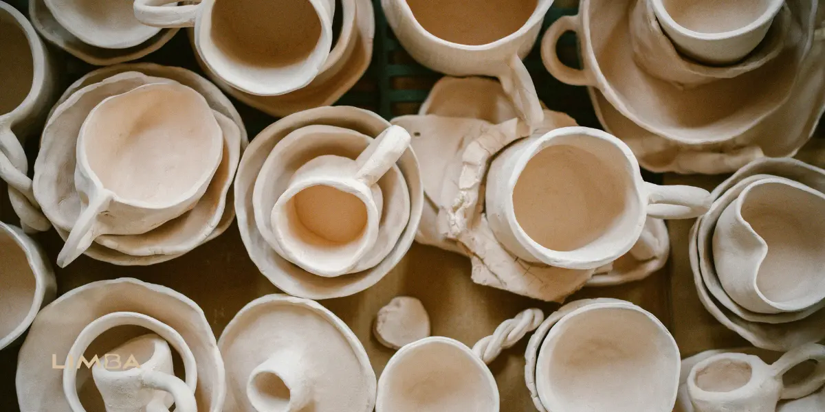 How Drinking Coffee From a Handmade Cup Affects Mood